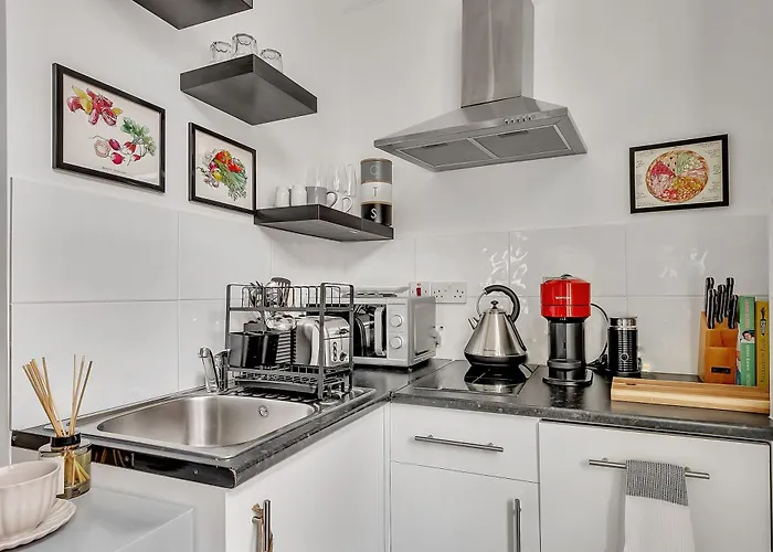 Lovely Kensington Apartments